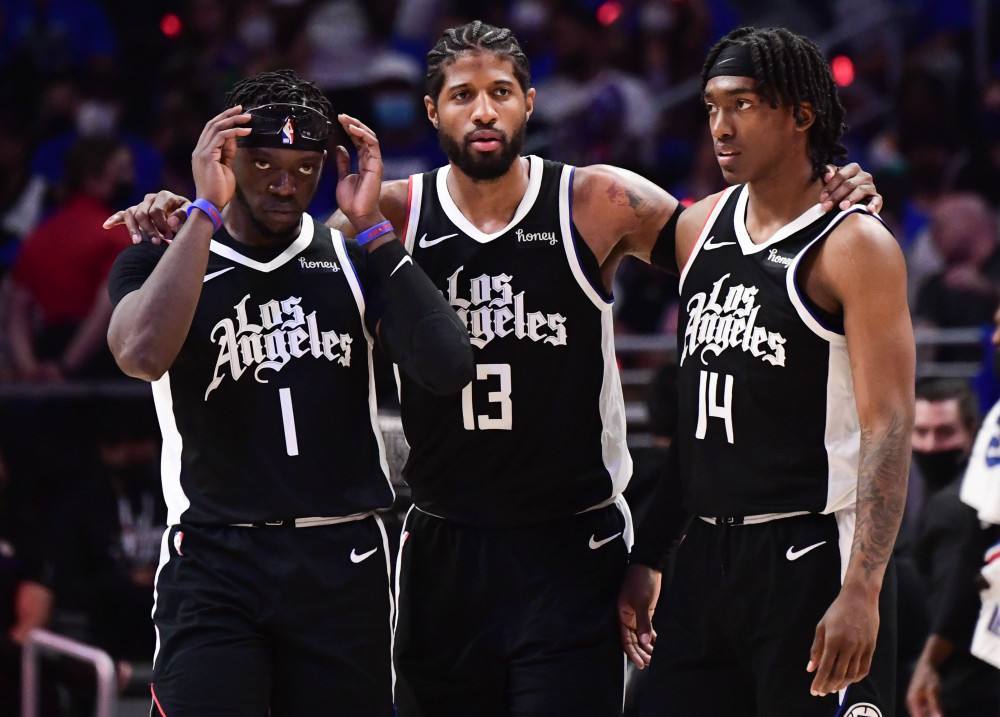 篮球摄影如何捕捉精彩瞬间？（篮球摄影：抓住精彩瞬间的技巧）