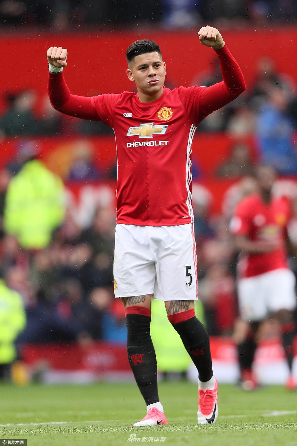 欧冠战报：阿纳别科夫门神难救主，凯拉特0-1奥林匹亚科斯（欧冠快讯：阿纳别科夫神扑难挽败局，凯拉特0-1不敌奥林匹亚科斯）