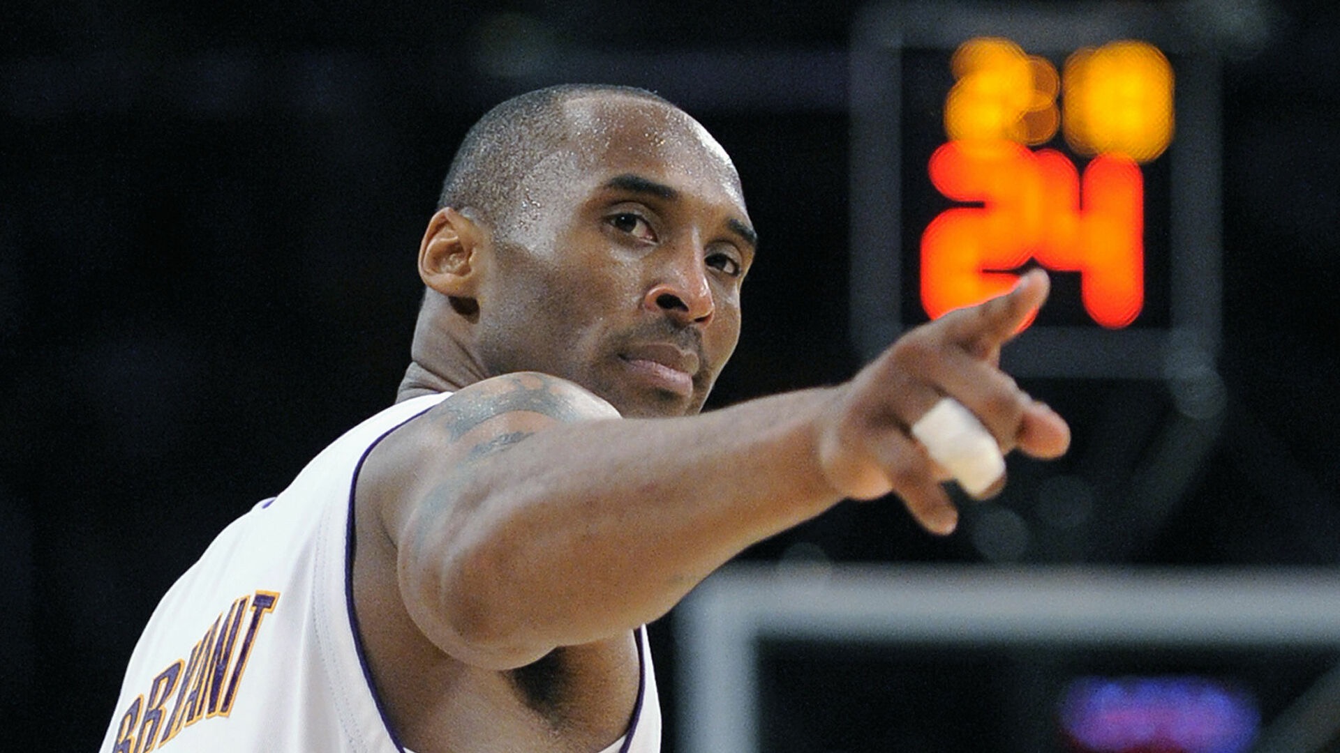 外媒：谢菲联有意韩国国脚边卫薛英佑，球员解约金500万欧（外媒：谢菲联相中韩国国脚边后卫薛英佑，解约金约500万欧元）