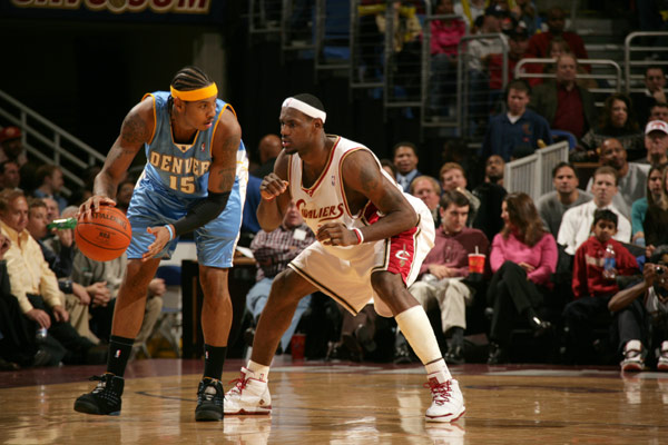 忍不了！球迷刷屏利物浦官方社媒评论区，要求斯洛特下课（忍无可忍！利物浦官媒评论区被球迷刷爆，齐呼斯洛特下课）