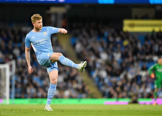 球队再一次完成大逆转（球队又一次上演绝地翻盘）