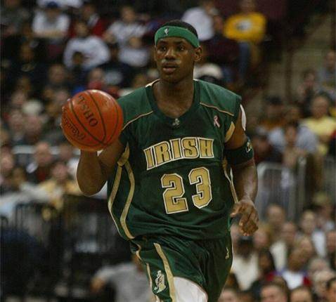 在德甲，没有哪次领先是安全的：比赛日势能两支德甲...（德甲赛场，领先从不保险：比赛日势头主宰胜负）