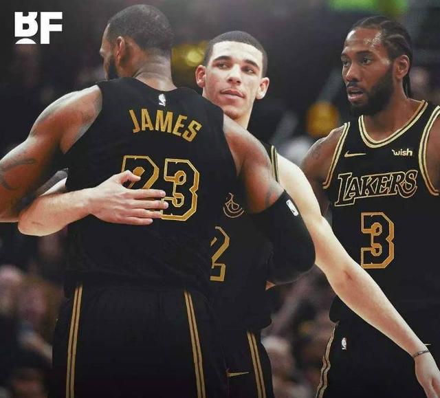 干哪去了？欧冠黄潜vs哥本哈根赛前播放欧联杯主题曲（欧冠之夜乌龙：黄潜vs哥本哈根赛前误播欧联杯主题曲）