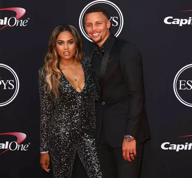 首次进入世界杯正赛的加勒比海球队库拉索，它是什么来头？（首进世界杯正赛的加勒比球队库拉索：究竟什么来头？）