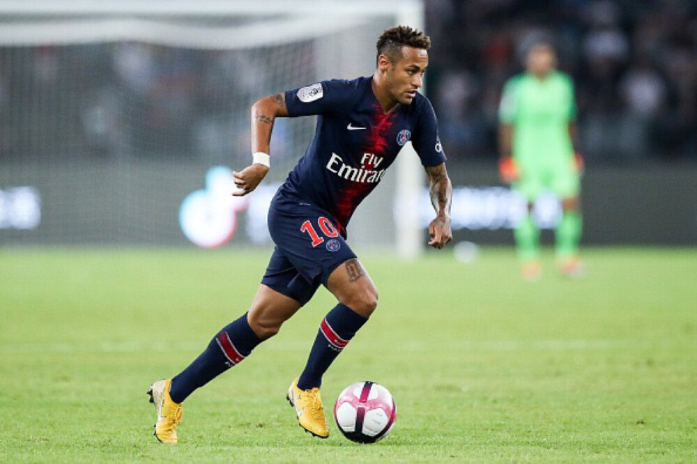 穆勒：想和迈阿密国际会师美职联决赛，我会再次击败梅西（穆勒豪言：盼与迈阿密国际会师美职联决赛，誓再胜梅西）