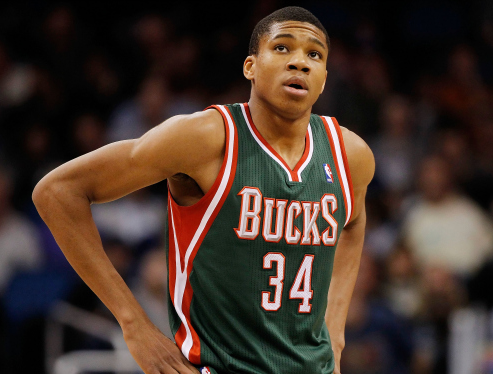 国王杯战报：里克尔梅帽子戏法，贝蒂斯4-1托伦CF（国王杯：里克尔梅戴帽，贝蒂斯4-1击退托伦CF）